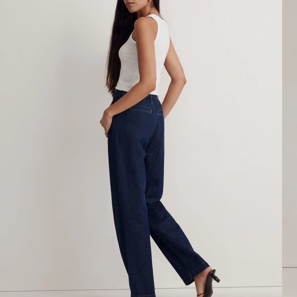Classic Blue Women's Jeans - Picture 2 of 7